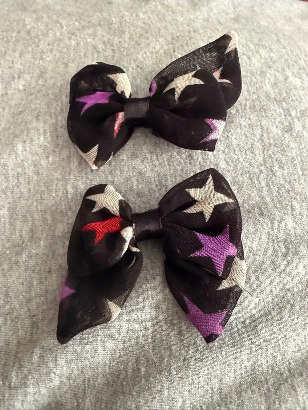 Star Print Hair Bows Clip- Black with Purple & White Stars
